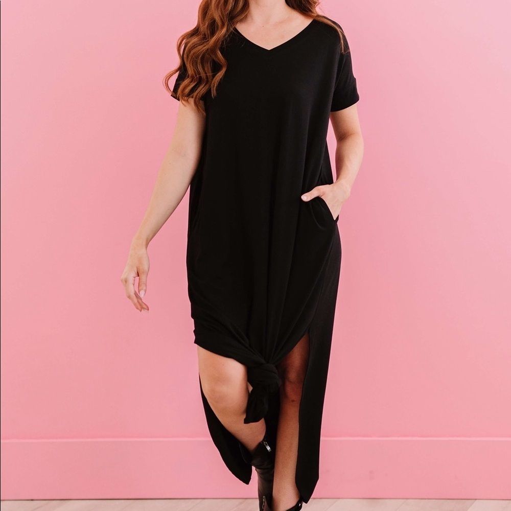 New Zenana On the Boardwalk Maxi Tee Shirt Dress Pockets Black NWT